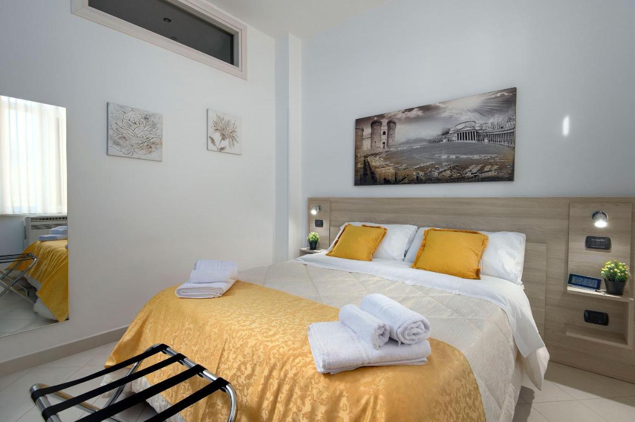 La Preziosa Apartment Duomo Neapel Exterior foto