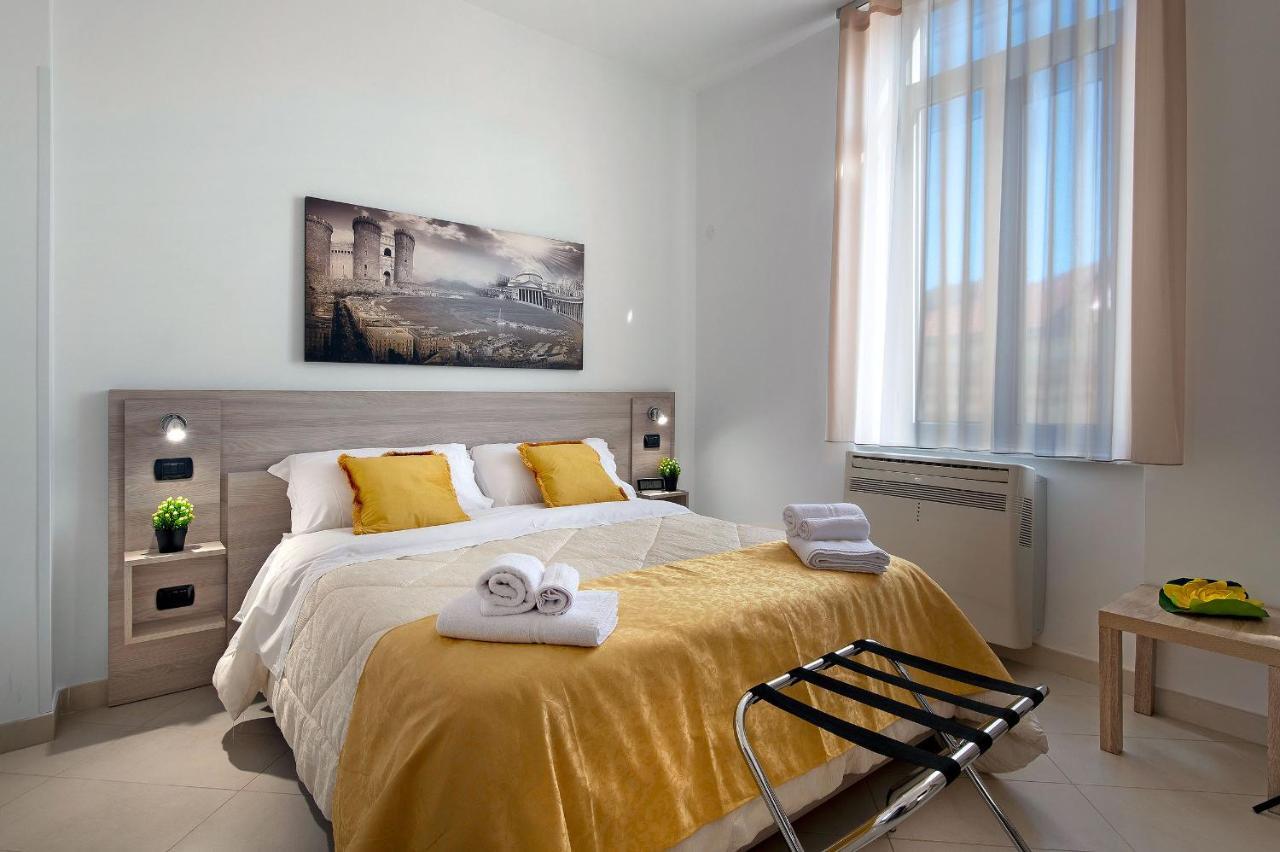 La Preziosa Apartment Duomo Neapel Exterior foto