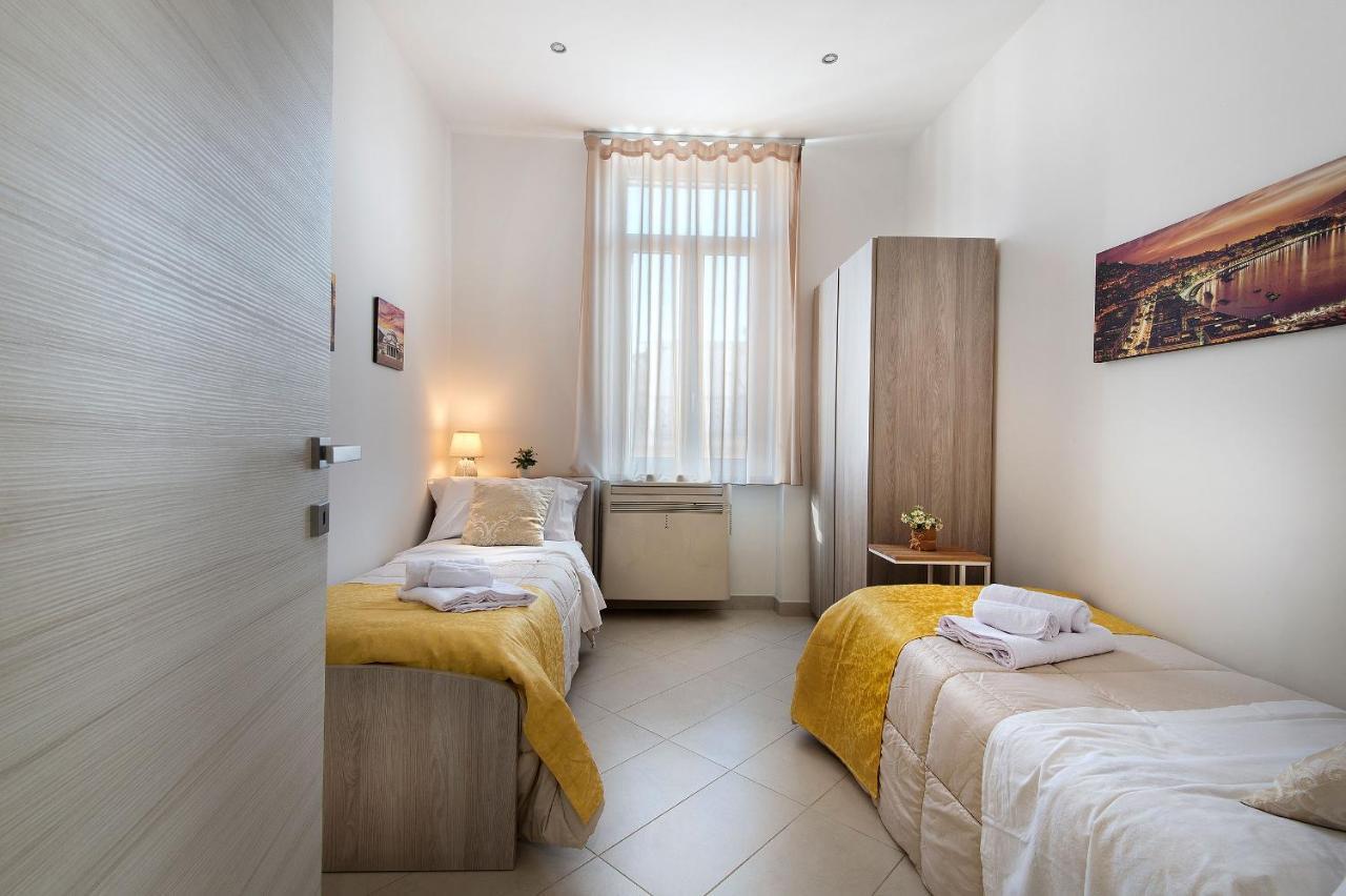 La Preziosa Apartment Duomo Neapel Exterior foto